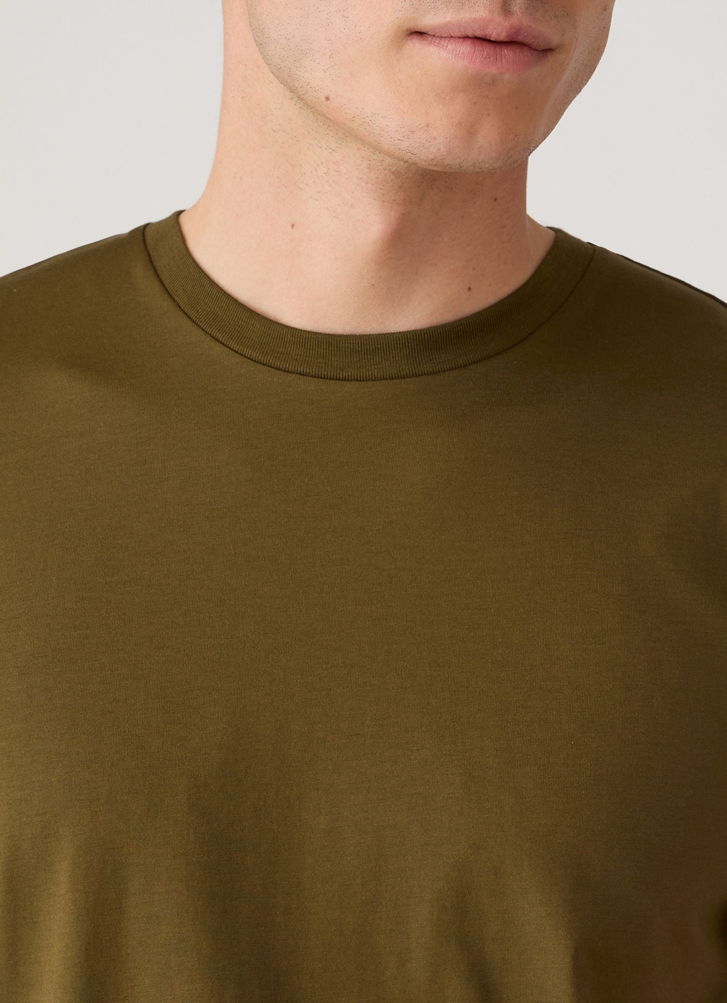 Men's Midweight T-shirt in Loden Green