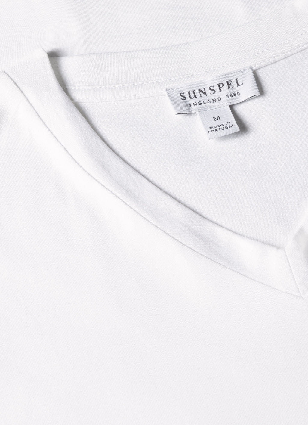 Men's V-neck Midweight T-shirt in White