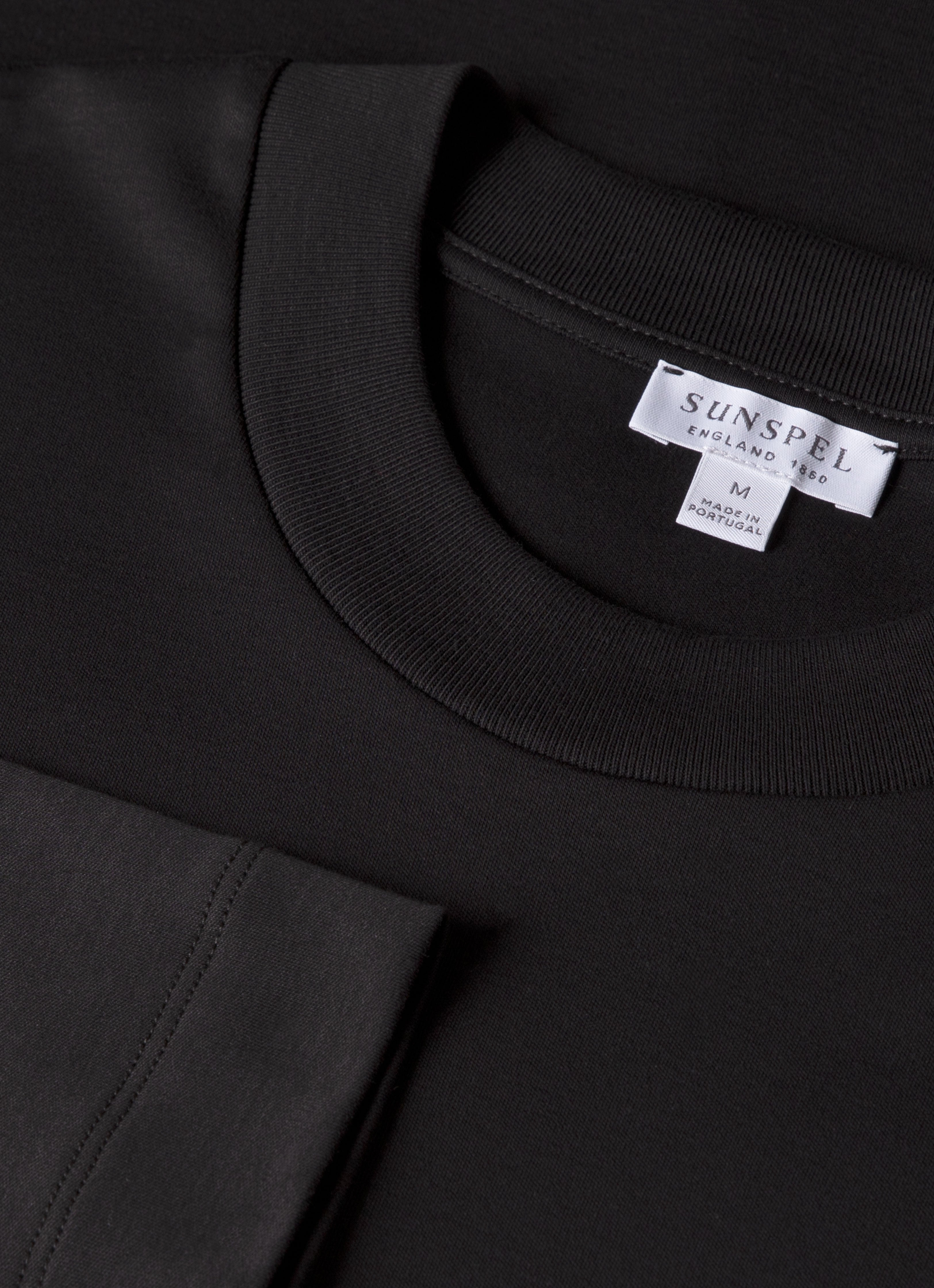 Men's Long Sleeve Heavyweight T-shirt in Black